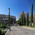 Charming Apartment Antonia 300 Mt From Colosseum